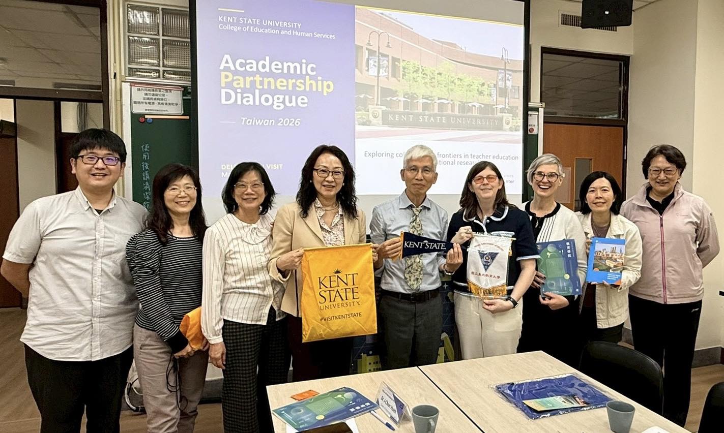 20260325國際交流師長與學者合照